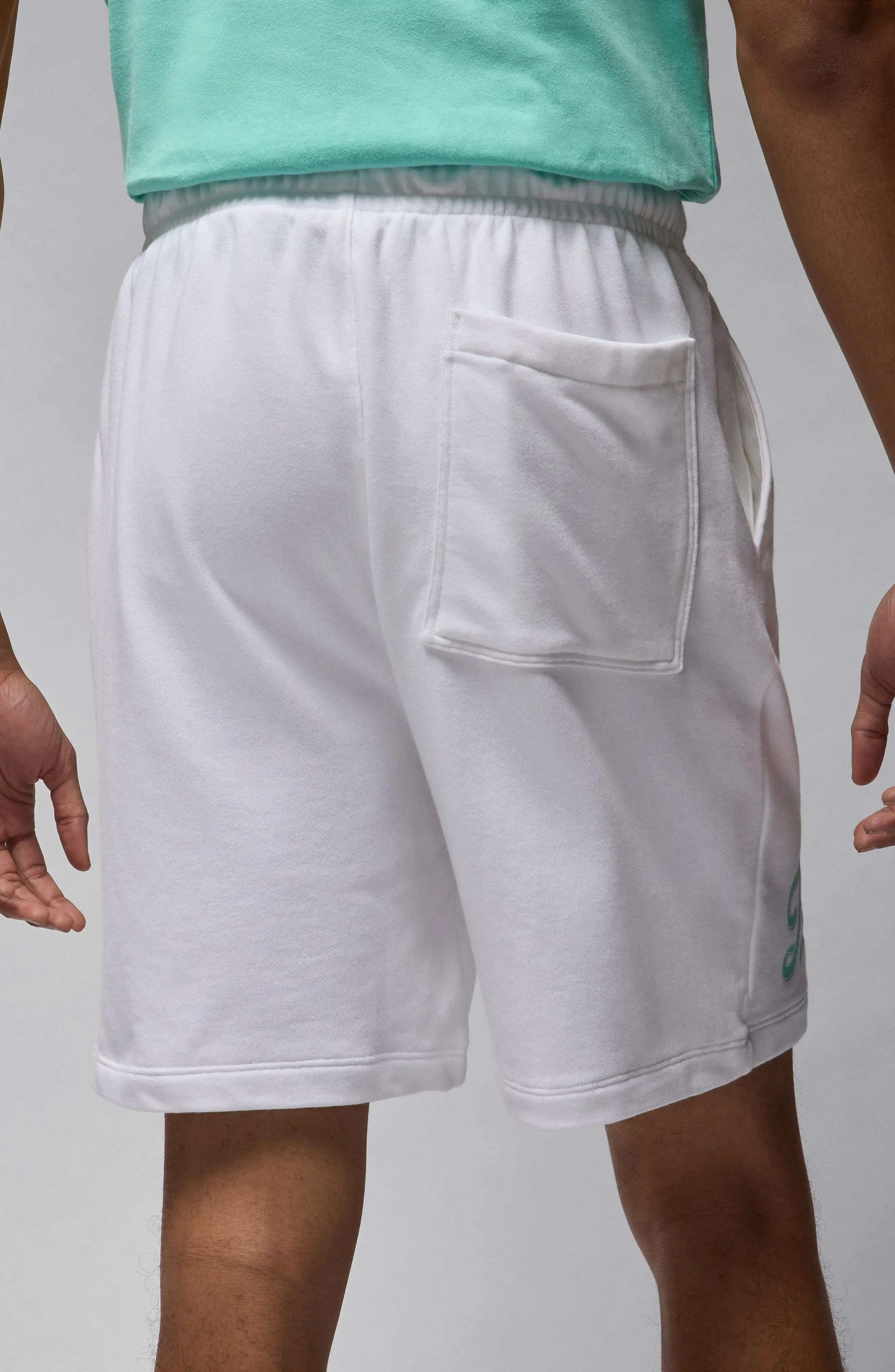 MVP Sweat Shorts Jordanin White/Emerald Rise