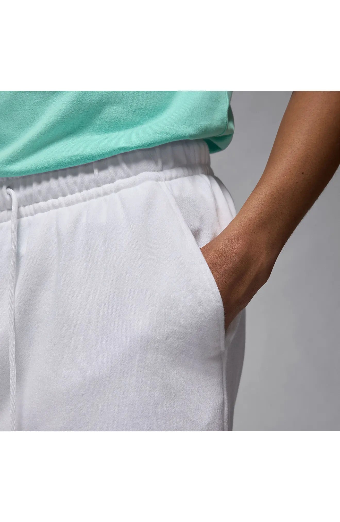 MVP Sweat Shorts Jordanin White/Emerald Rise