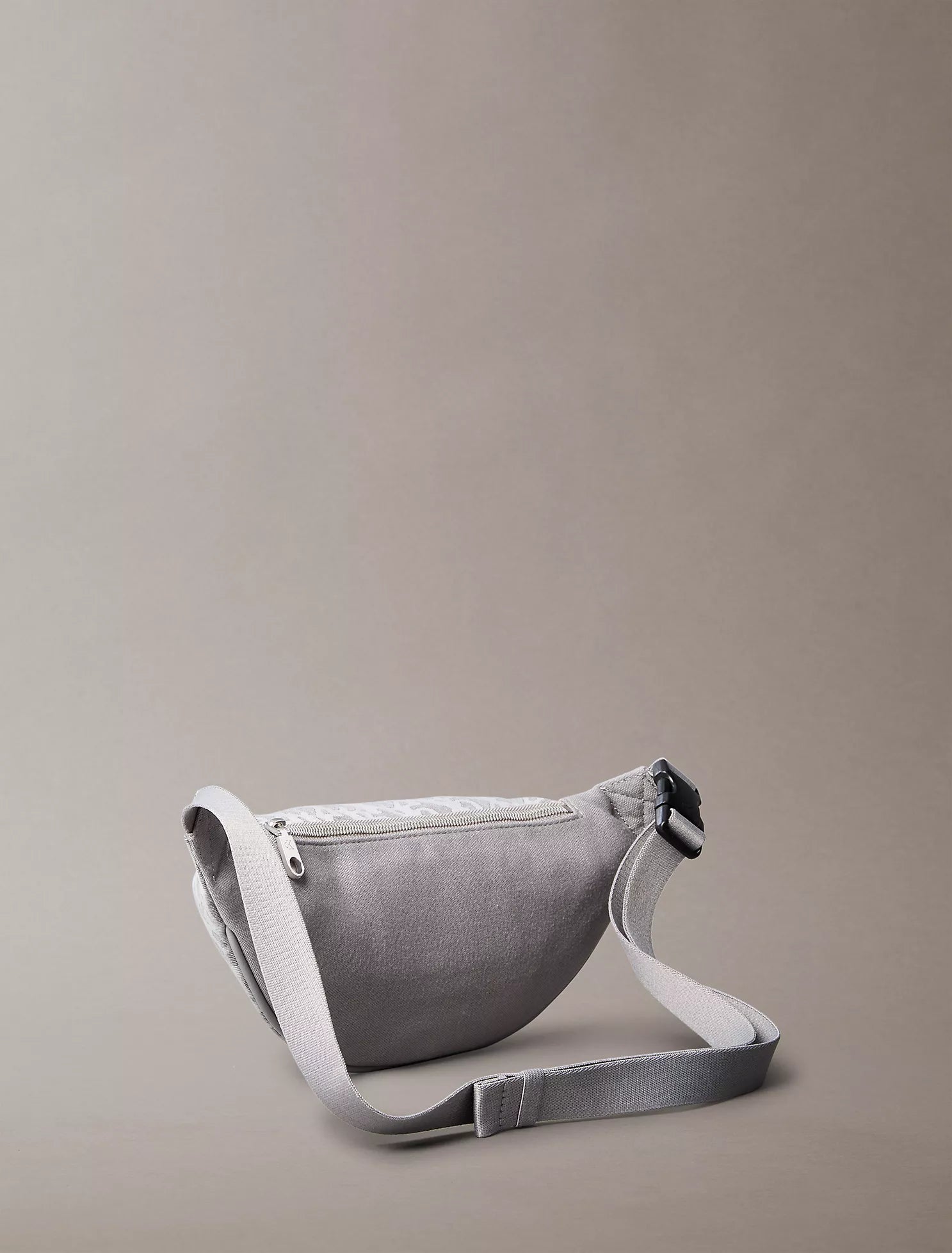 Michel Kors Riñonera con logotipo de monograma jacquard