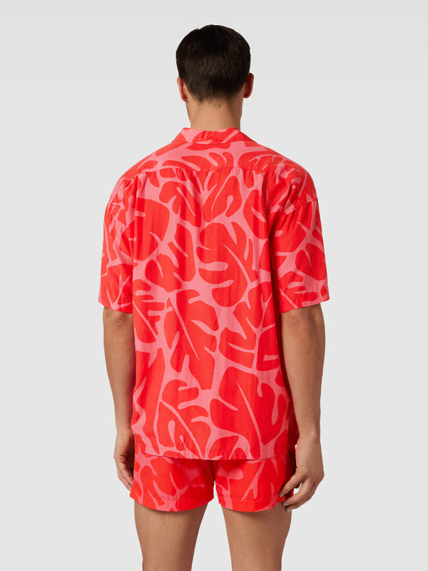 Boss Camisa casual con estampado integral en color rojo