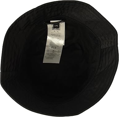 Armani Exchange Sombrero de pescador de edición limitada We Beat as One Capsule Collection