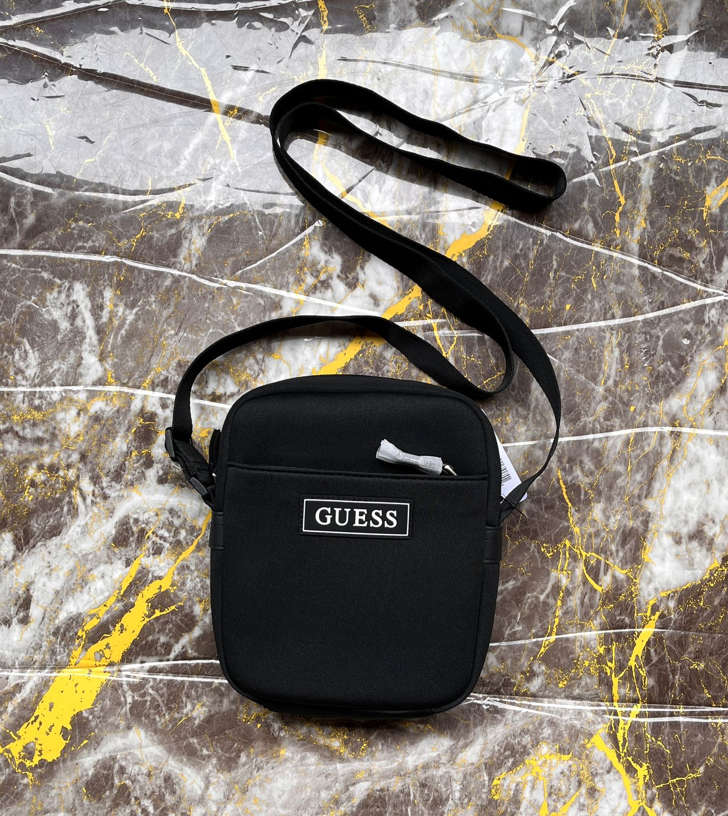 Morral GUESS