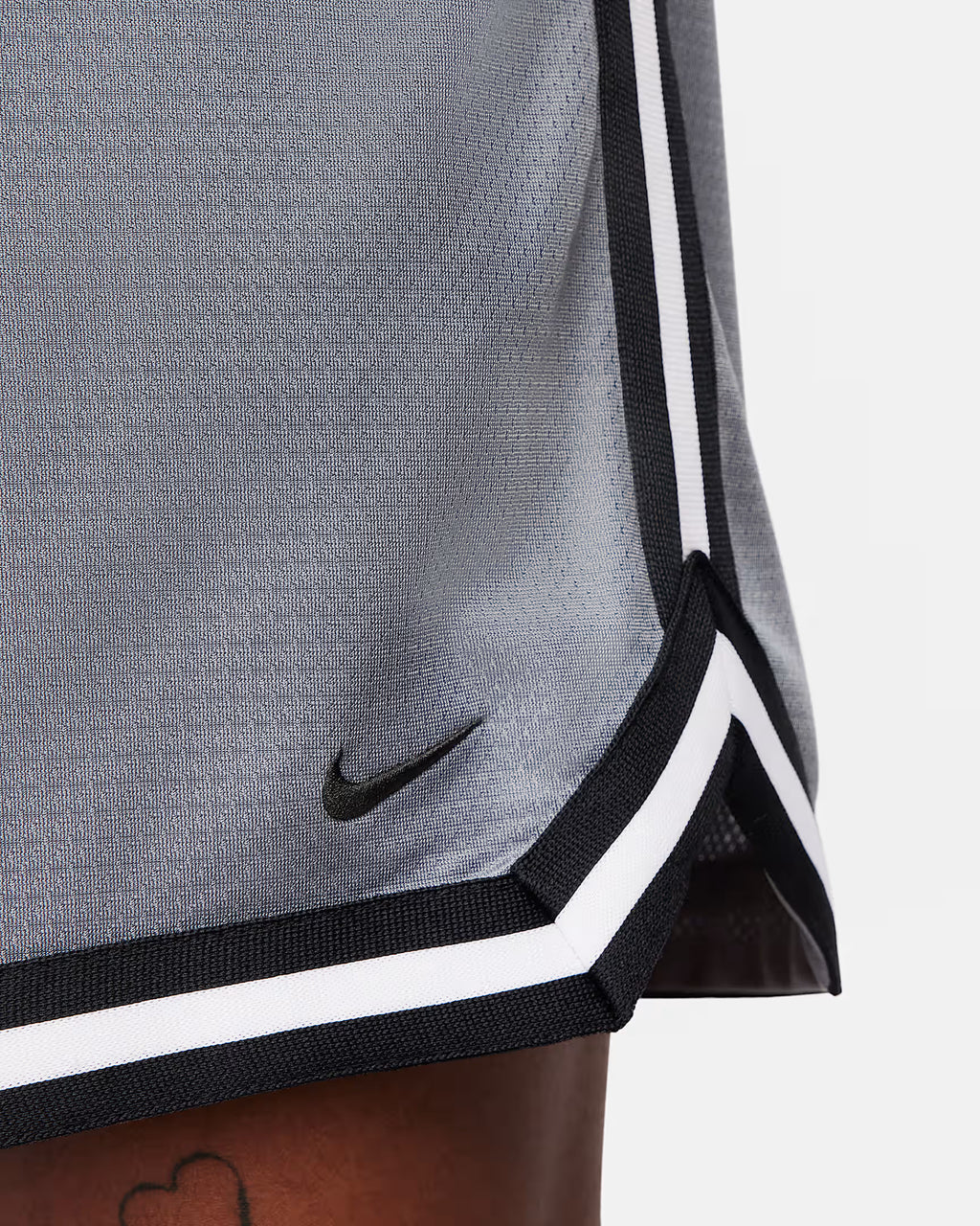 ADN Nike Shorts de básquetbol Dri-FIT de 15 cm para hombre