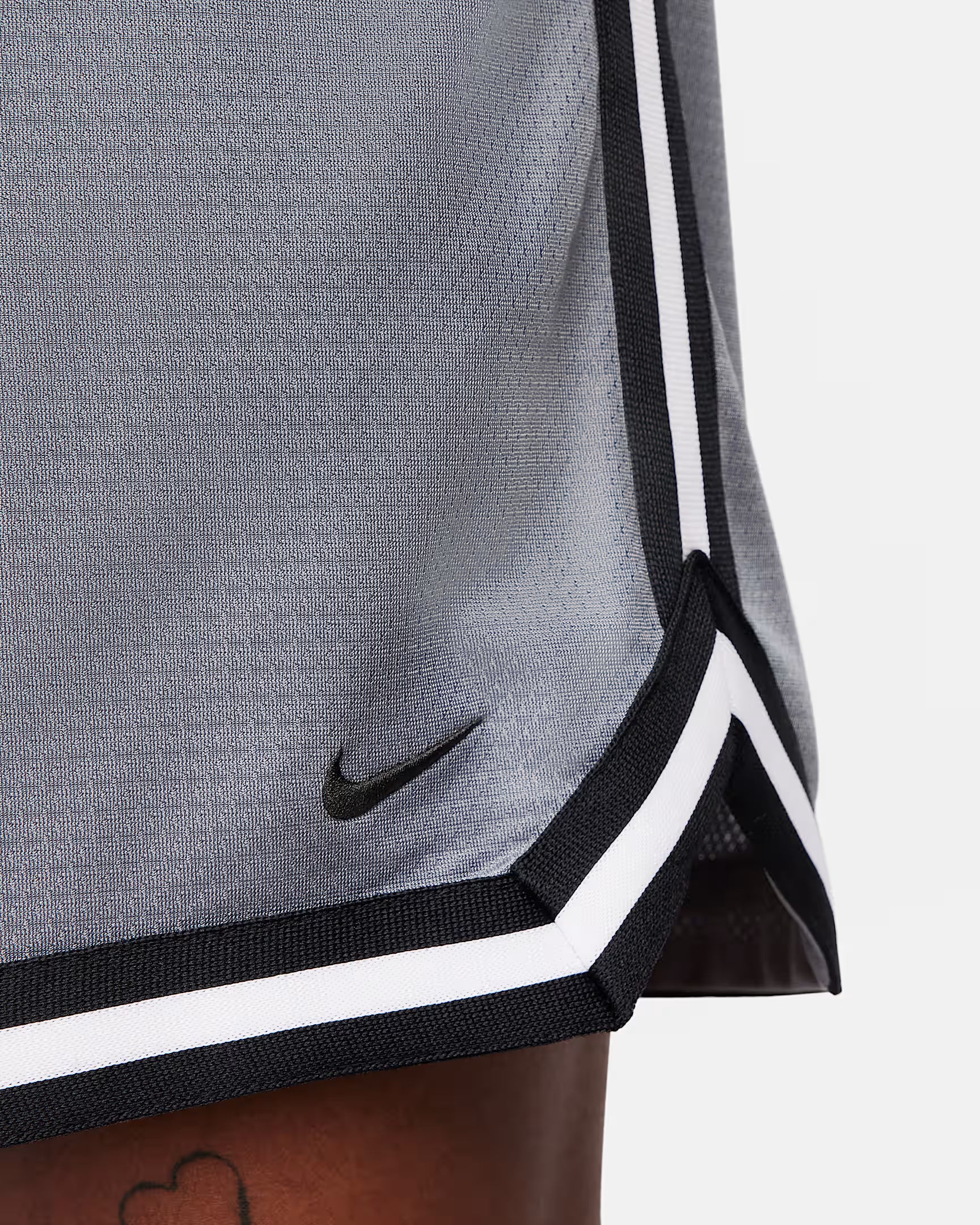 ADN Nike Shorts de básquetbol Dri-FIT de 15 cm para hombre