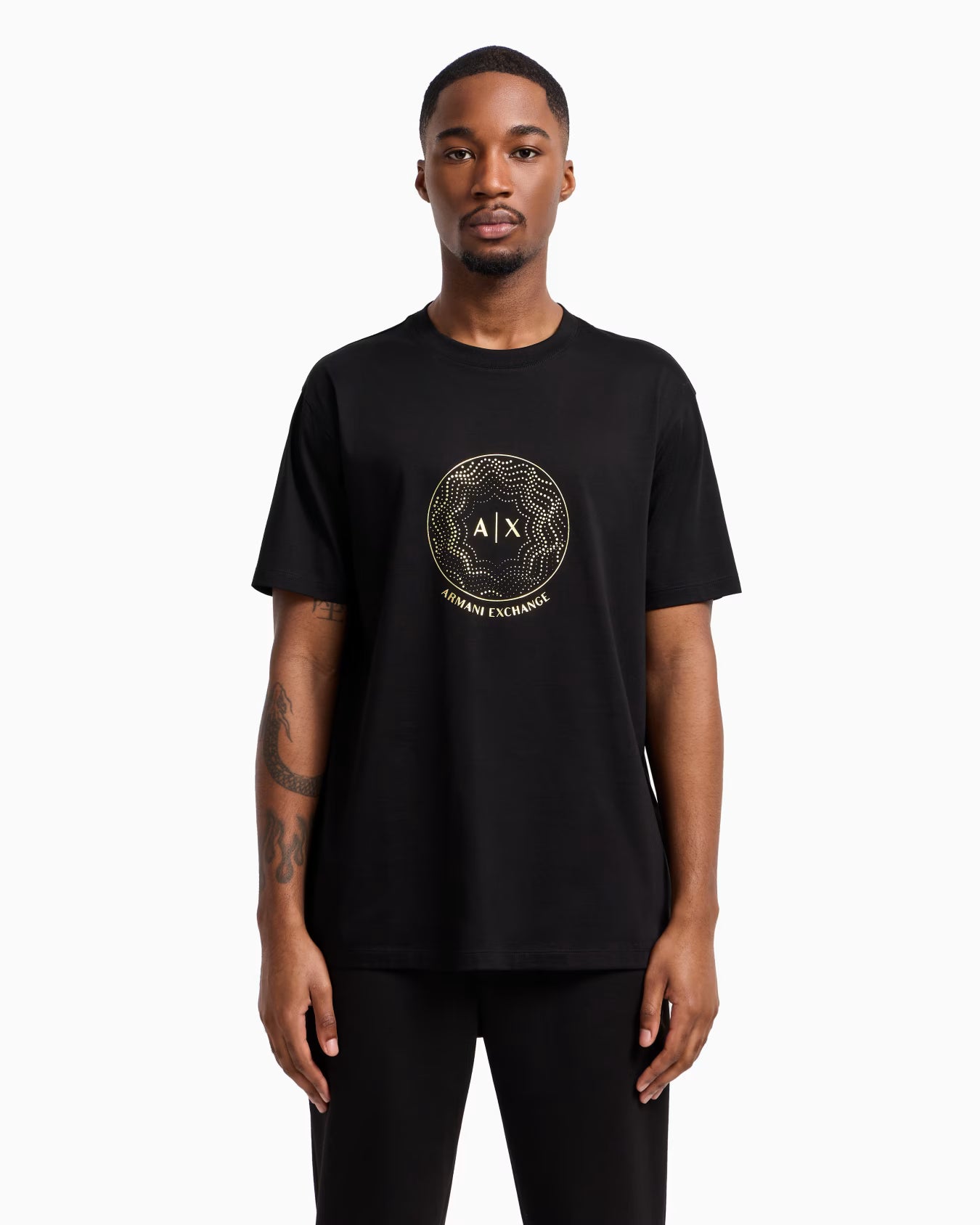 Armani Exchange Camiseta de corte regular con pedrería dorada