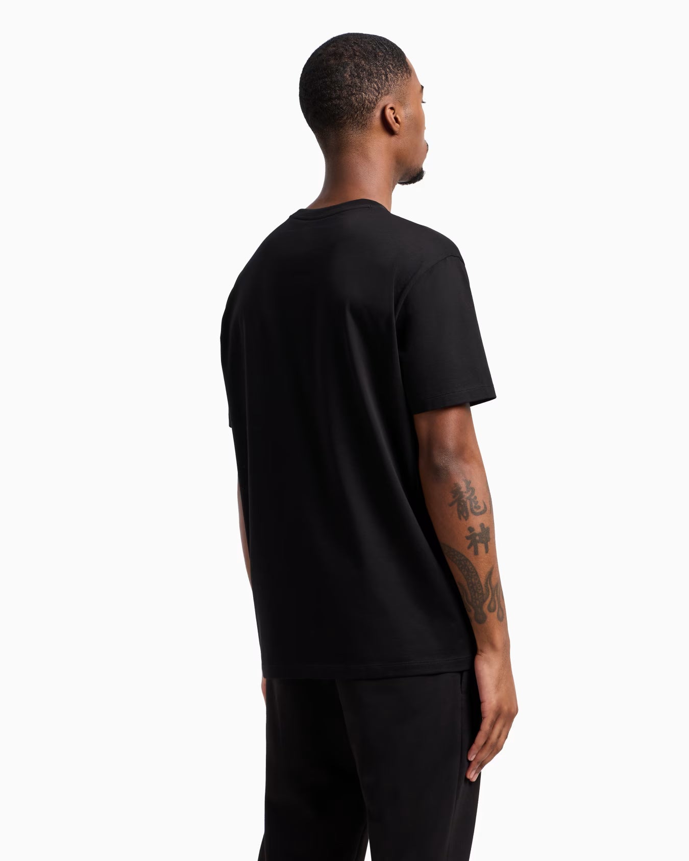 Armani Exchange Camiseta de corte regular con pedrería dorada